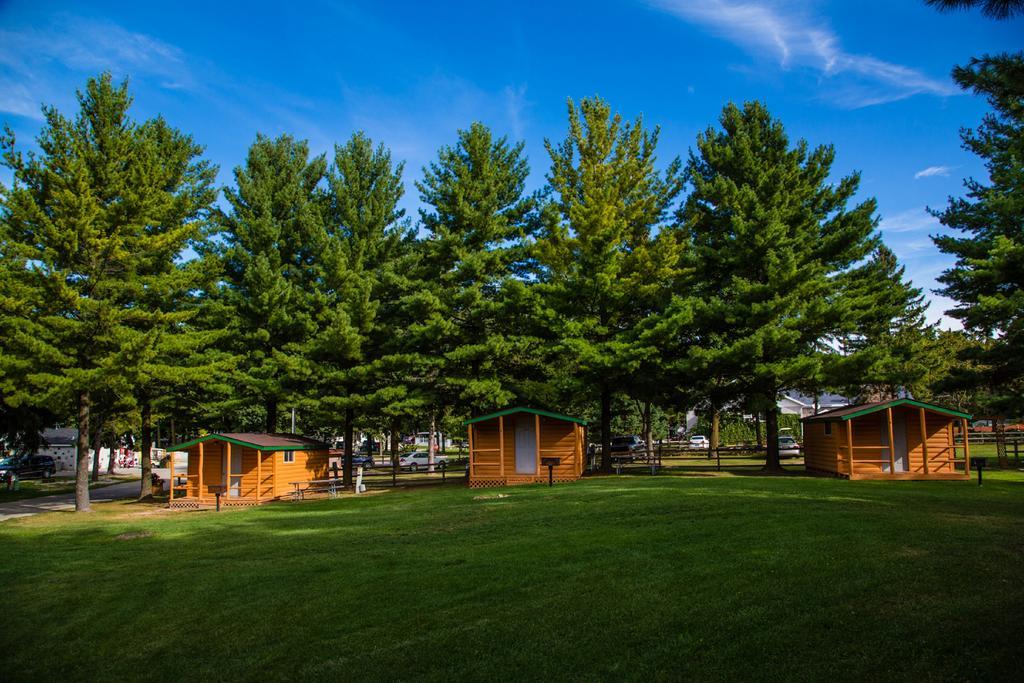 Plymouth Rock Camping Resort Deluxe Cottage Elkhart Lake Dış mekan fotoğraf